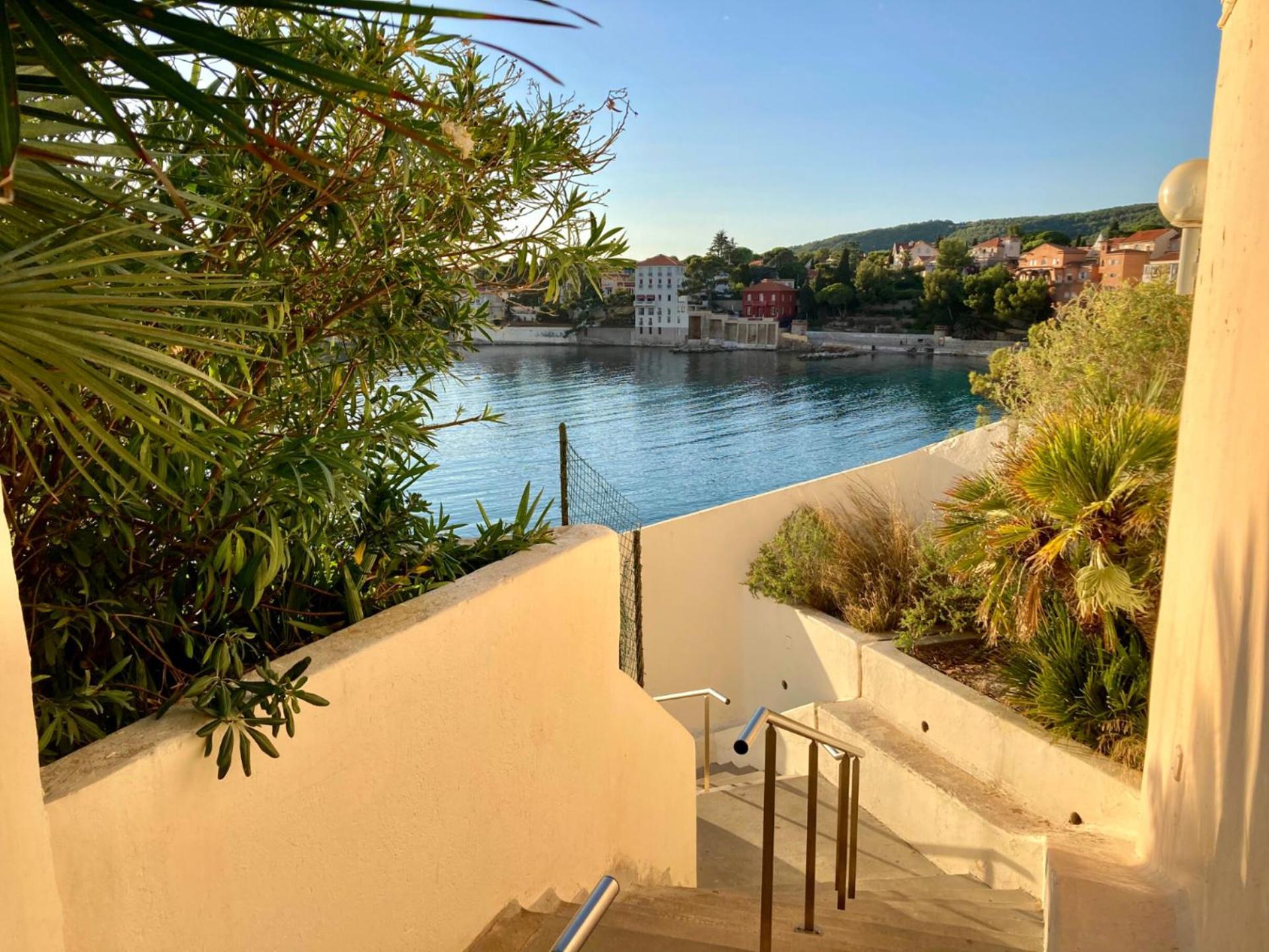 Appartement Coup De Coeur Centre Village Et Plage Climatise 3 Etoiles Terra Cigala Bandol Luaran gambar