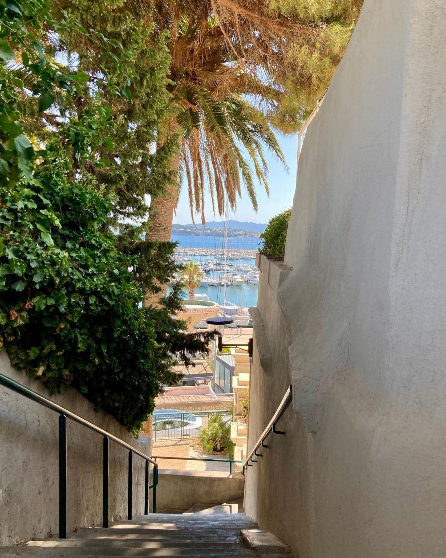 Appartement Coup De Coeur Centre Village Et Plage Climatise 3 Etoiles Terra Cigala Bandol Luaran gambar